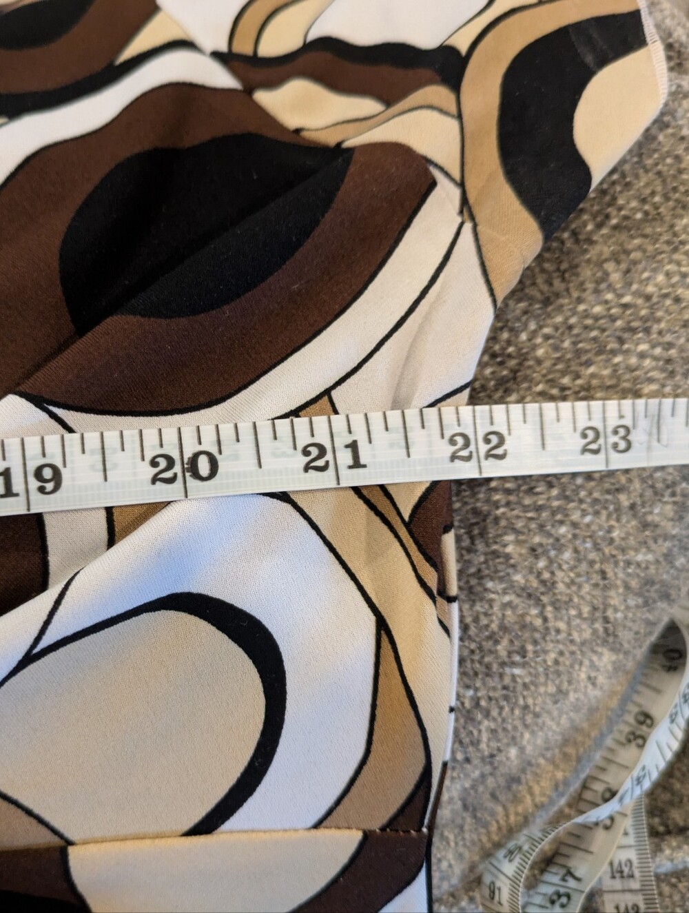🔴 3/$15 Sixteen Brown, Cream & Tan Knot-Front Women's Top - Picture 9 of 11